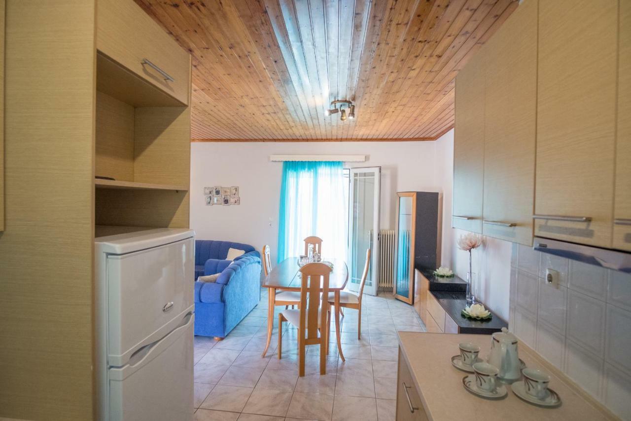 Aelia Apartment Preveza Bagian luar foto